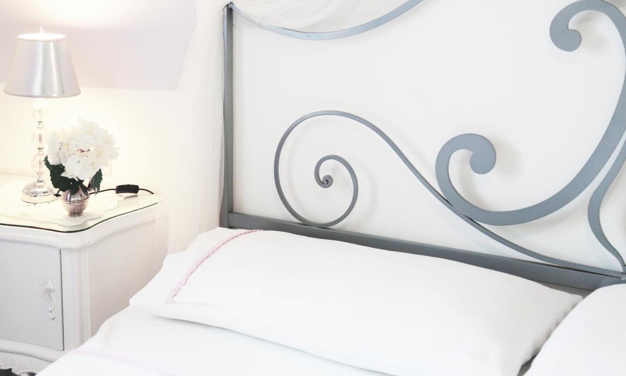 Ortensia Couette-café Aci Castello